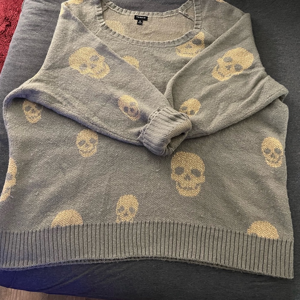 Gold and grey torrid skull sweater